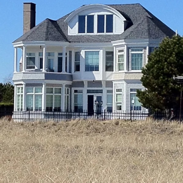 Pine Point Beach