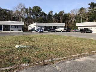 Rosewood Motel