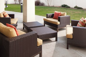Courtyard by Marriott Lebanon