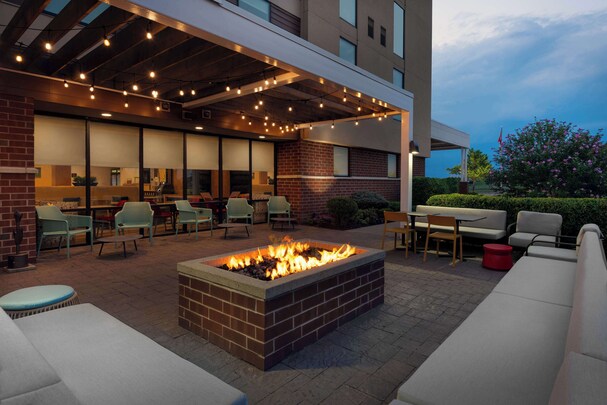 Home2 Suites by Hilton Buffalo Airport / Galleria Mall