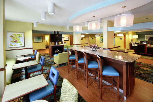 Hampton Inn Charlotte North / Lake Norman