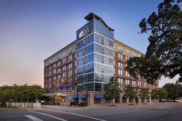 Image of the hotel