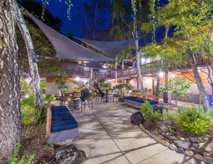 Image of the hotel