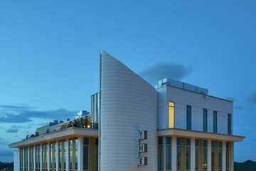 Image of the hotel