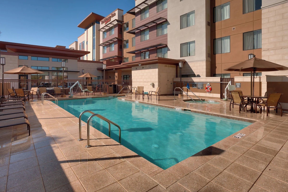 Image of the hotel